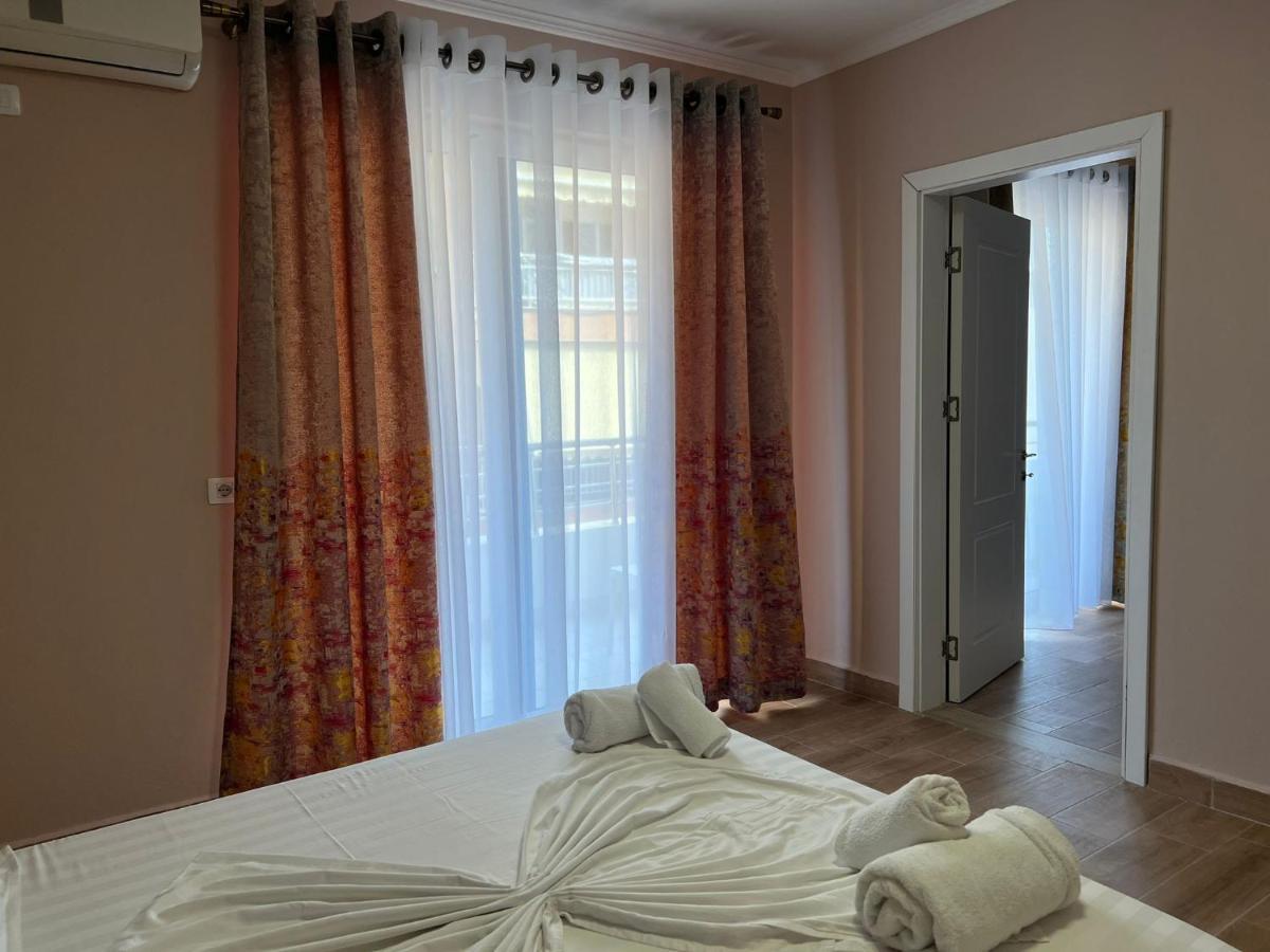 The Wish House Apartment Golem  Luaran gambar