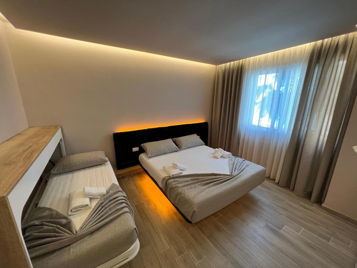 The Wish House Apartment Golem  Luaran gambar
