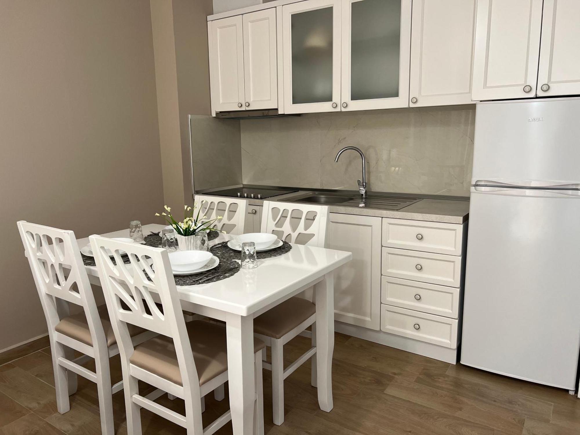 The Wish House Apartment Golem  Luaran gambar