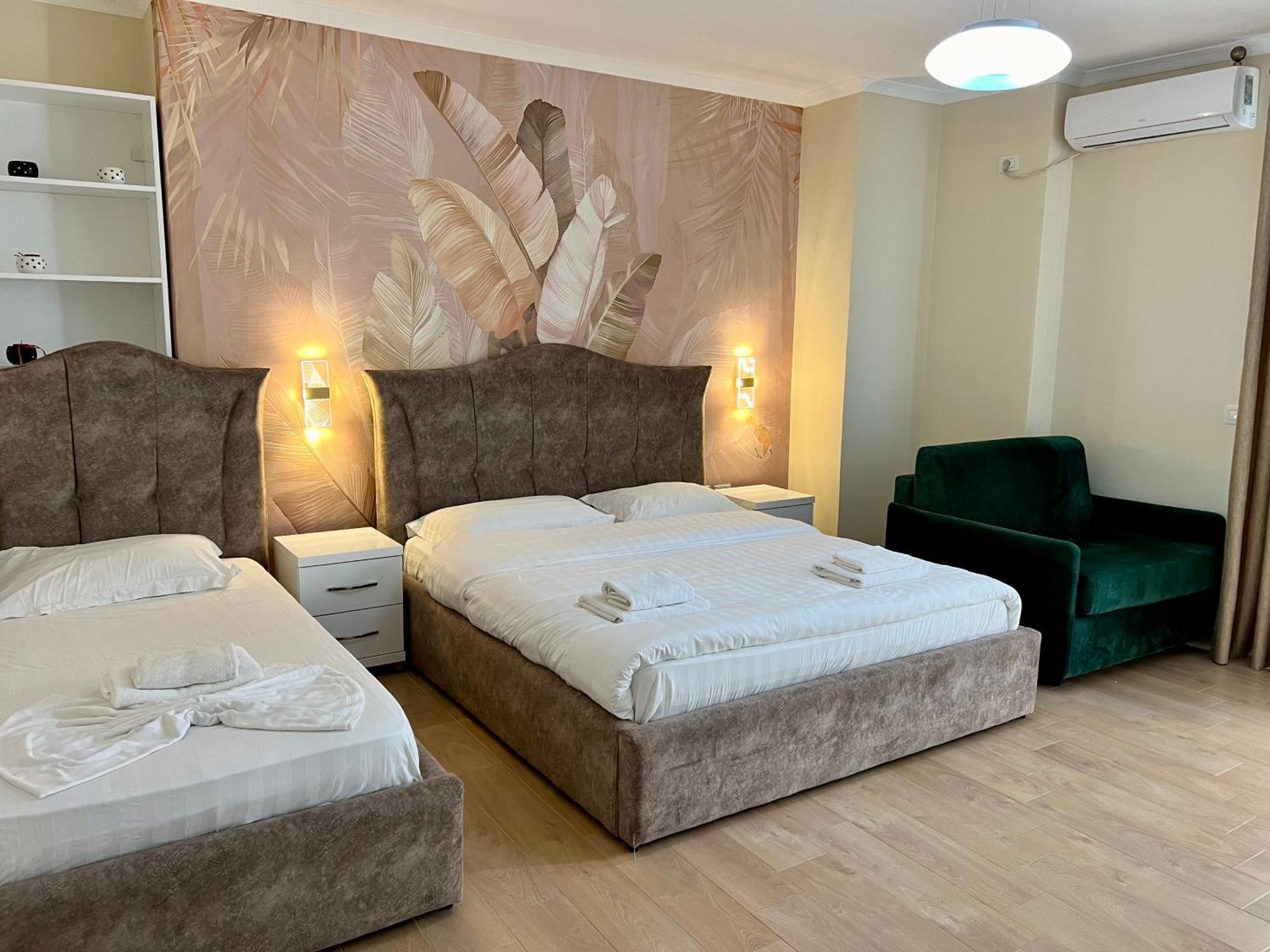 The Wish House Apartment Golem  Luaran gambar