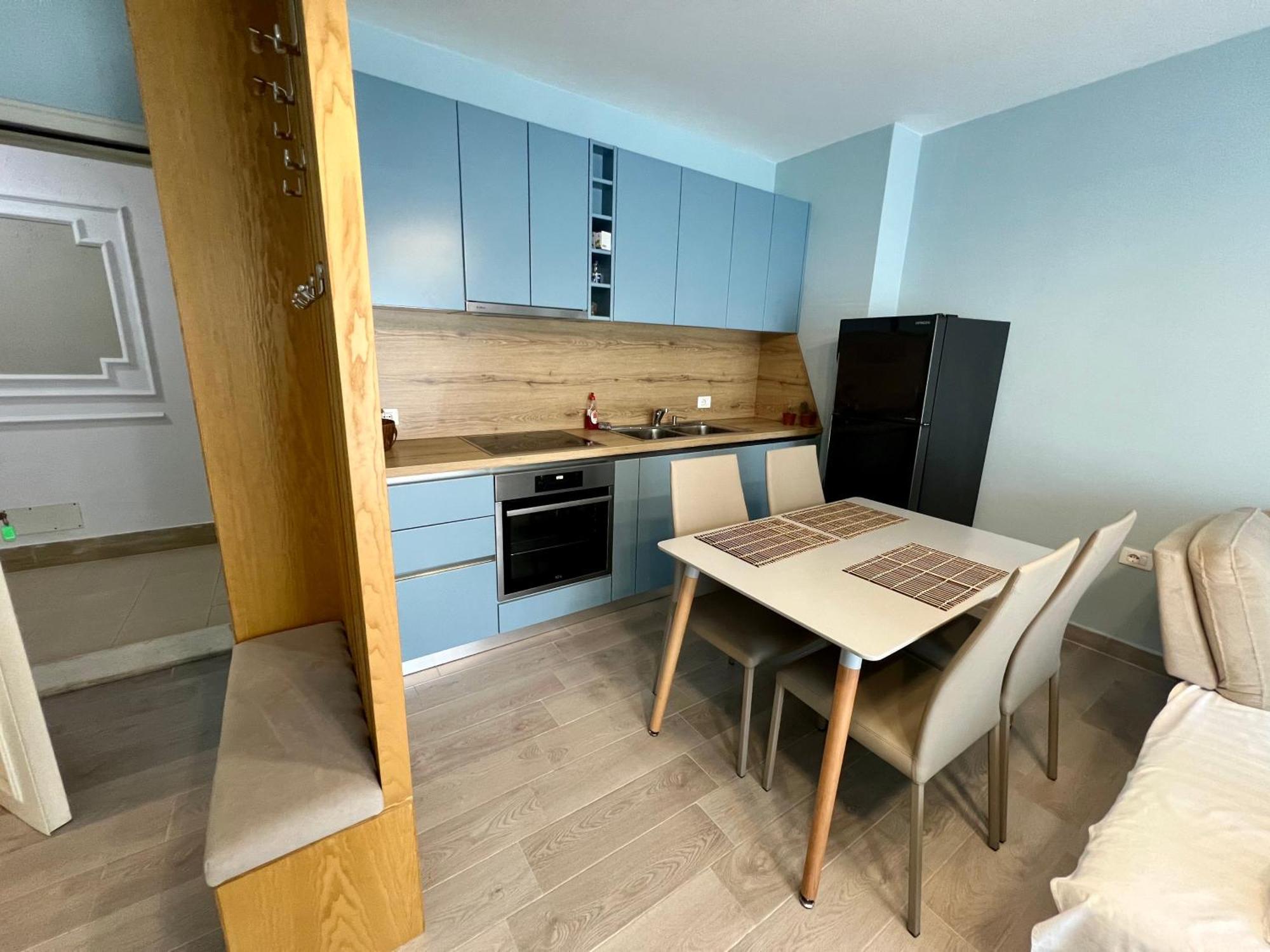 The Wish House Apartment Golem  Luaran gambar